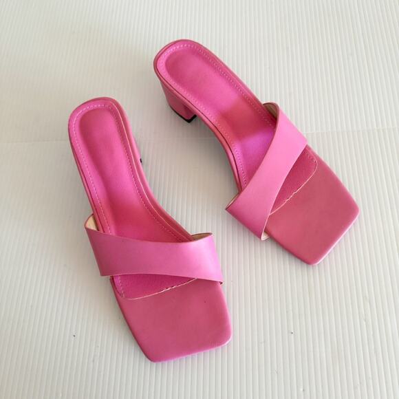 Zara Pink Block Heel Barbie - Picture 6 of 9